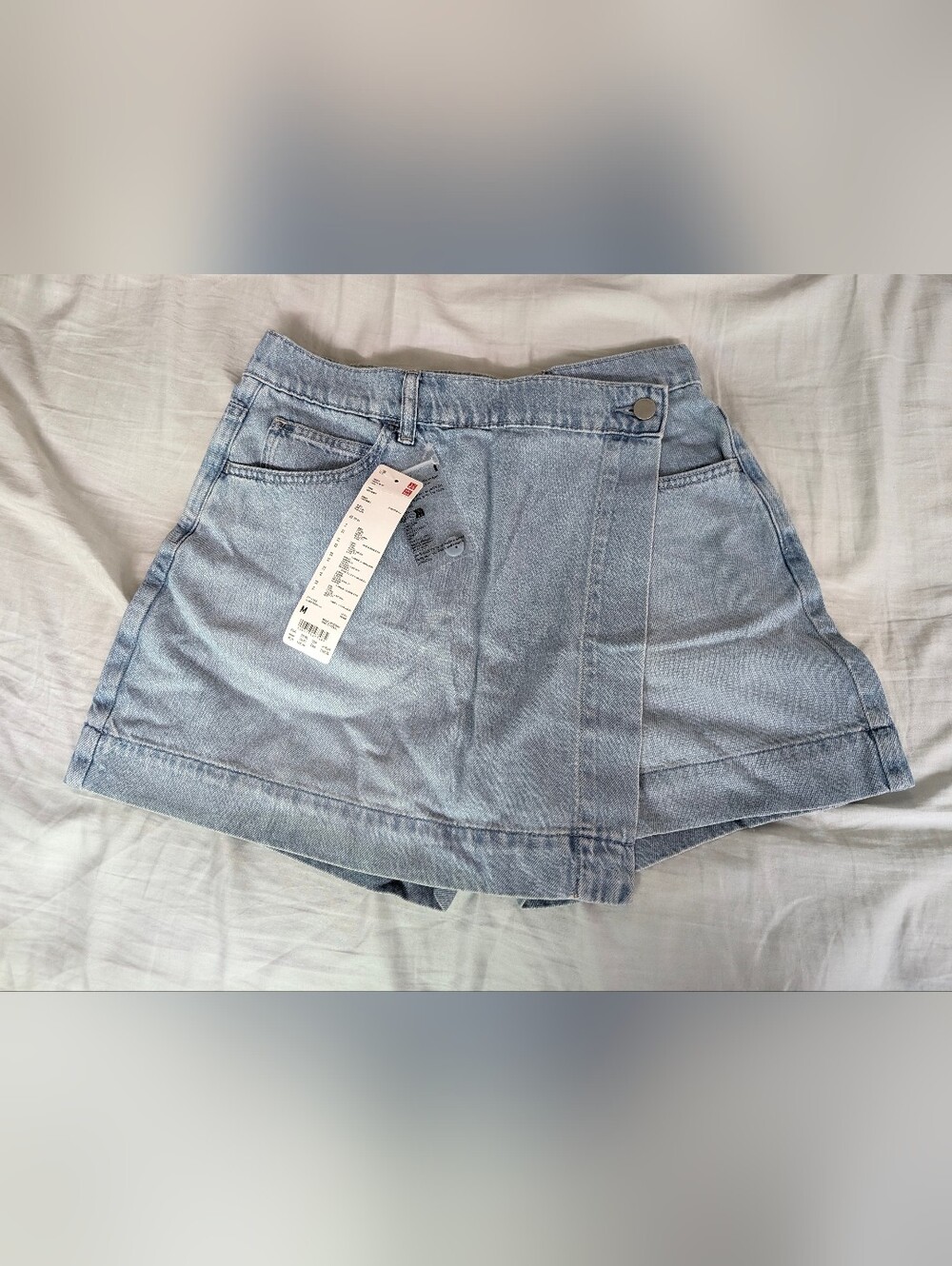 NWT Uniqlo Women's Drapey Denim Skort, Cotton Blend, Size M, Light Blue